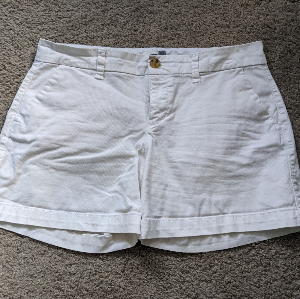 GUC Old Navy White Chino Shorts